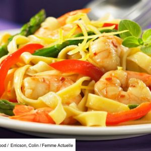 Tagliatelles aux gambas persil, curry